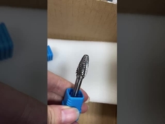 কার্বাইড 50-150mm বর্গক্ষেত্র / বল / কোণার ব্যাসার্ধ শেষ মিল এবং ড্রিলস